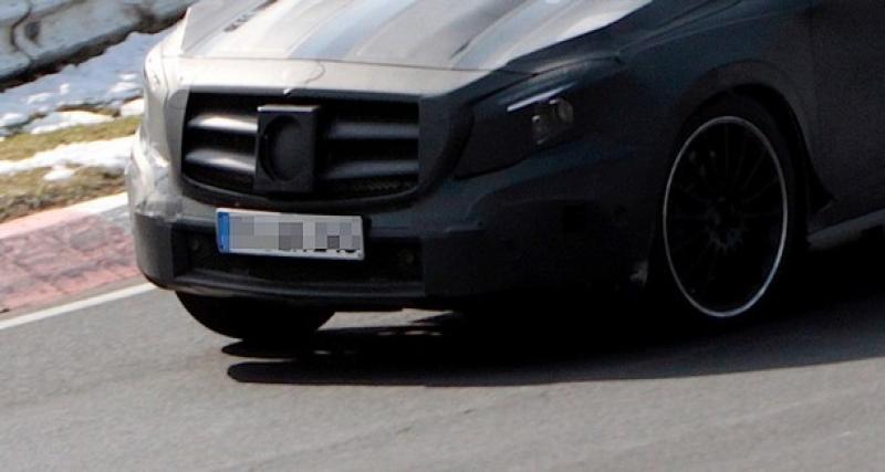  - Spyshot : Mercedes GLA 45 AMG