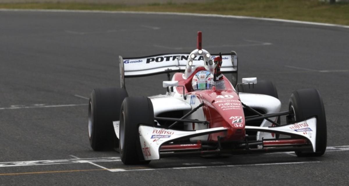 Super Formula 2013 - 1 : Izawa premier vainqueur à Suzuka