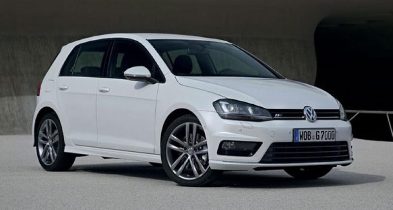  - Volkswagen Golf R-Line