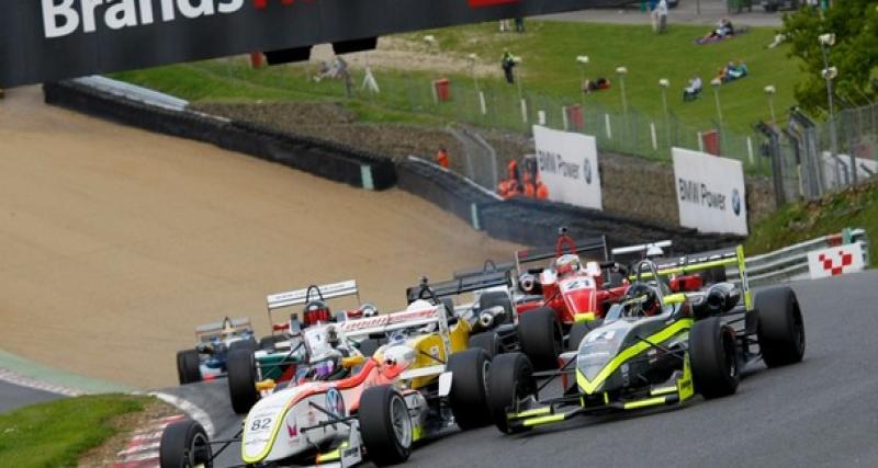  - F3 Cup 2013 à Brands Hatch "Indy": Powell dans la tourmente