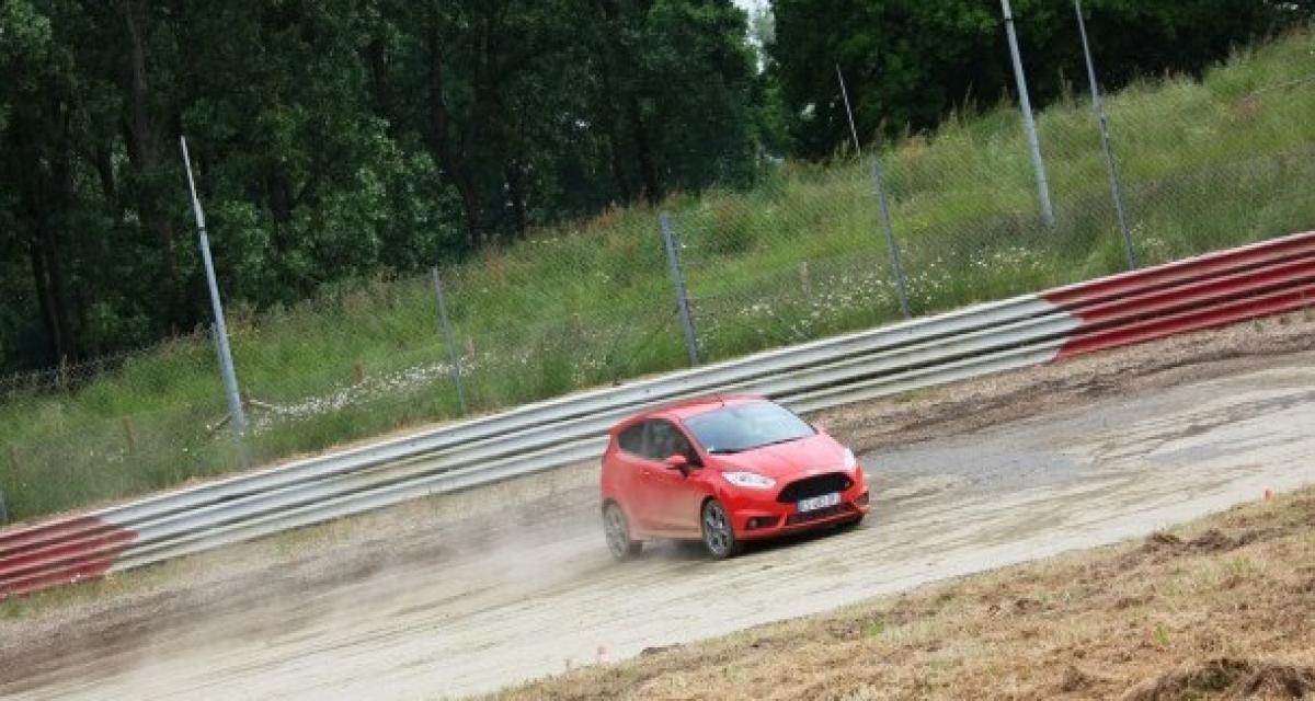 Essai Ford Fiesta ST à Lohéac : le rallycross de série