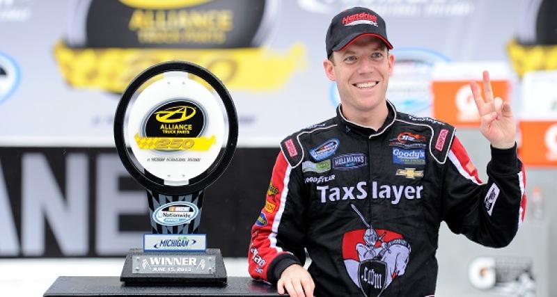  - NASCAR Nationwide : Regan Smith triomphe au Michigan [Vidéo]