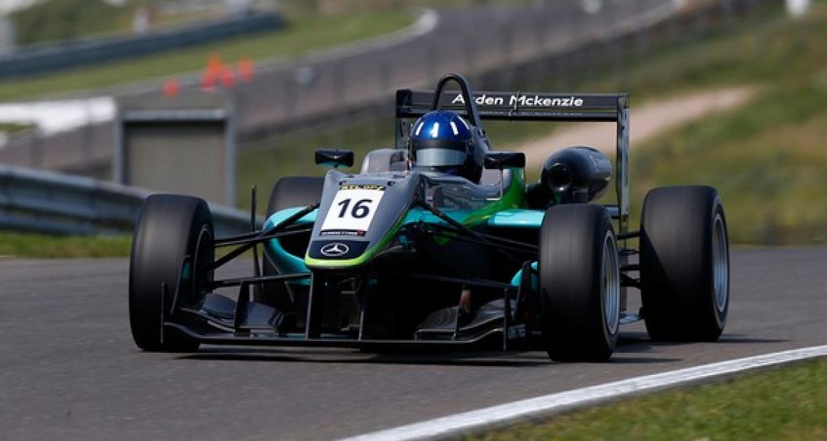 Championnat européen de F3 2013: Josh Hill, la retraite à 22 ans