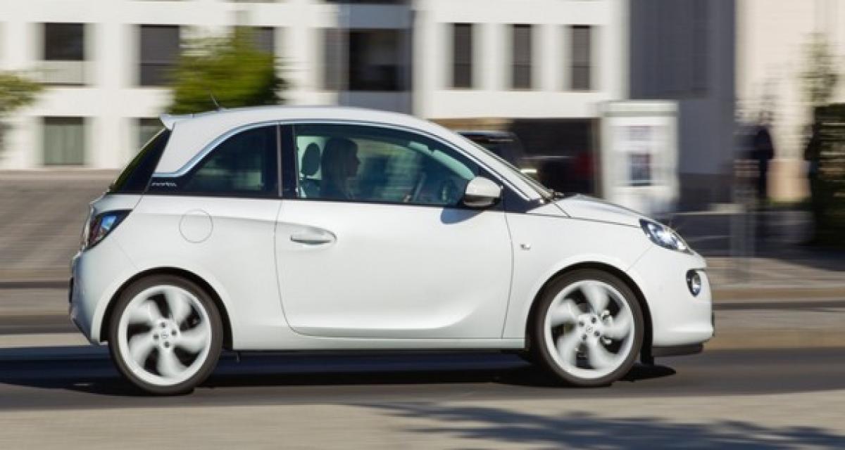 Francfort 2013 : l'Opel Adam en noir et blanc