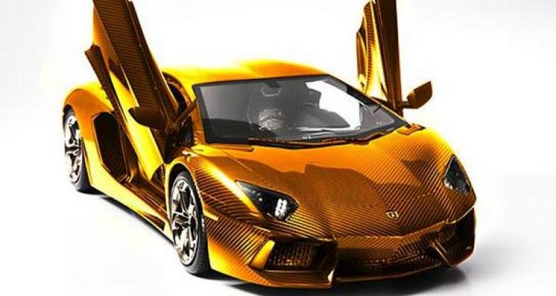  - Lamborghini Aventador : d'or, miniature et indécente
