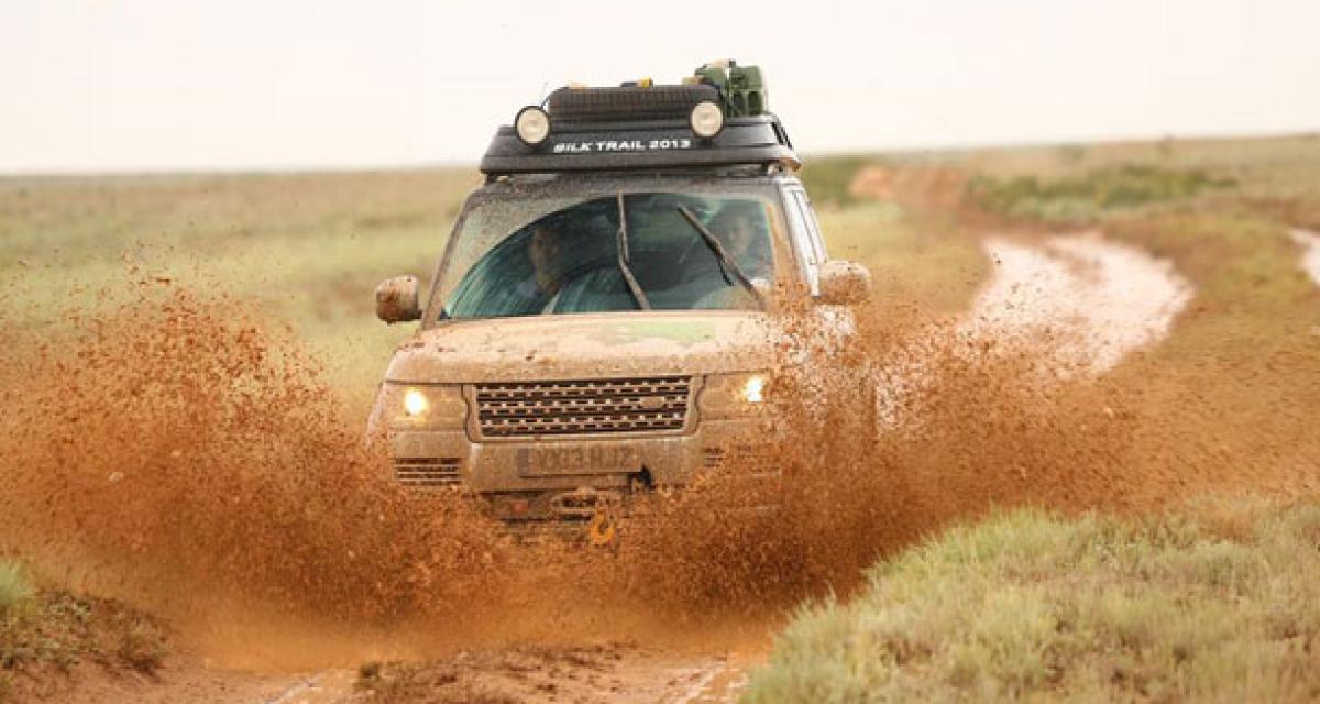 Les Range Rover Hybrid bouclent le Silk Trail