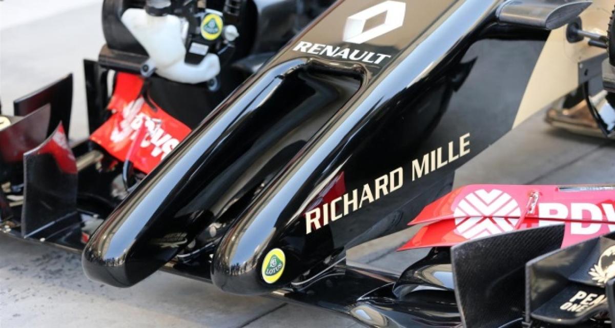 F1 2014 : La Lotus E22 se montre enfin officiellement
