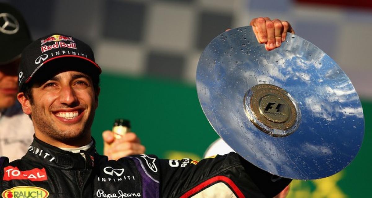 F1 Melbourne 2014: Ricciardo déclassé, les deux McLaren sur le podium