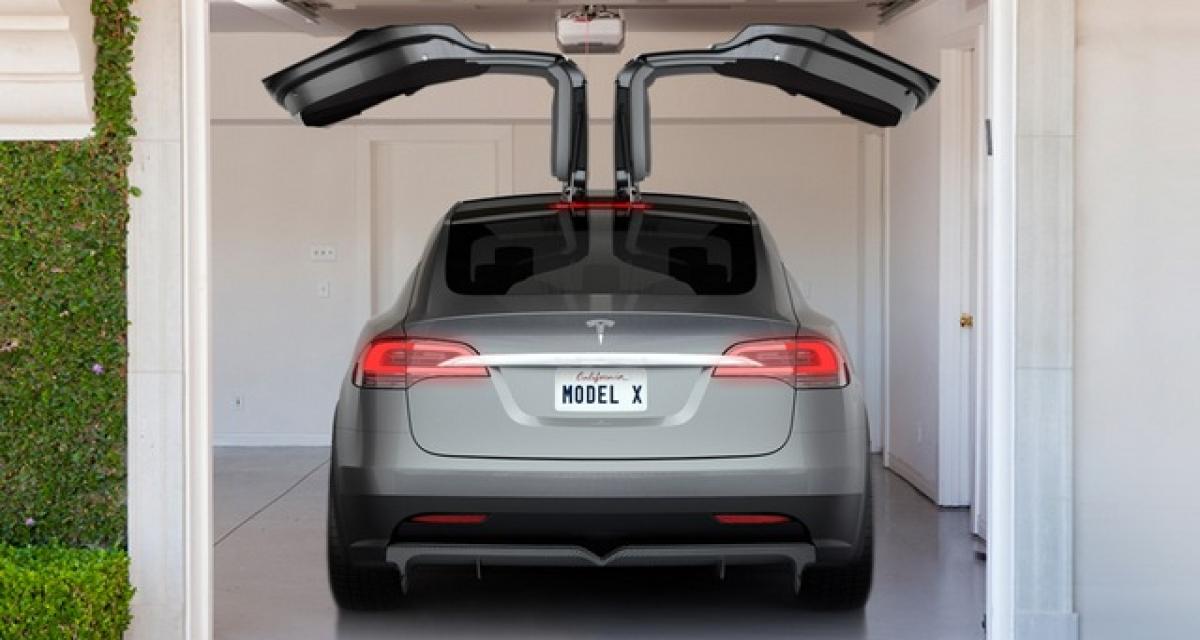 Tesla Model X : il branche beaucoup