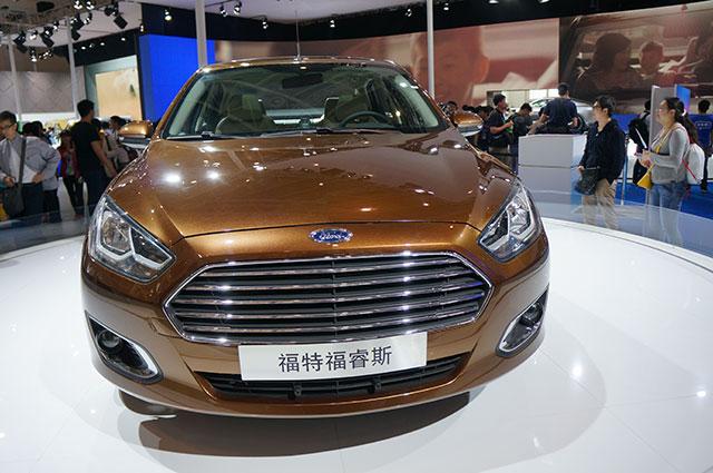  - Beijing 2014 Live : Ford Escort 1