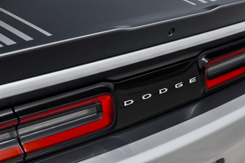  - New-York 2014 : Dodge Challenger 1