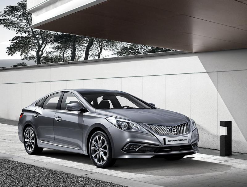 - Busan 2014 : Hyundai Grandeur diesel 1