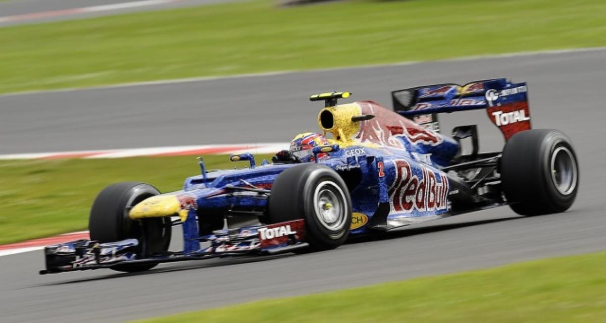 Alain Prost au volant de la RB8