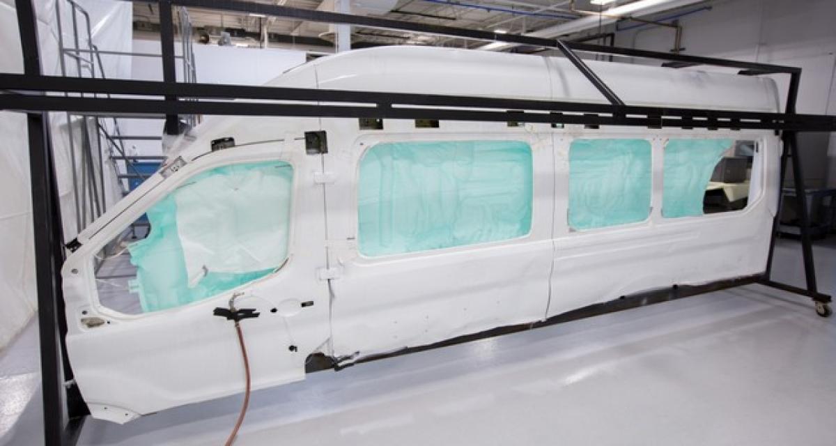 Un airbag latéral rideau XL pour le Ford Transit