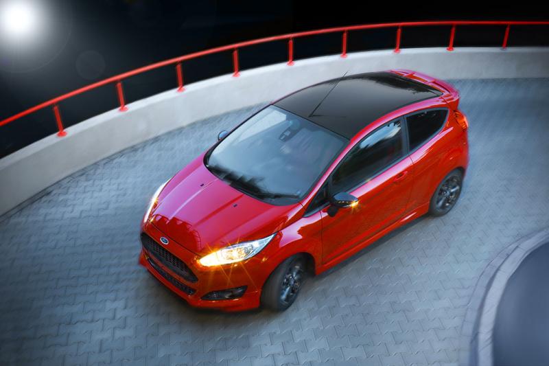  - Ford Fiesta Red & Black Edition 1