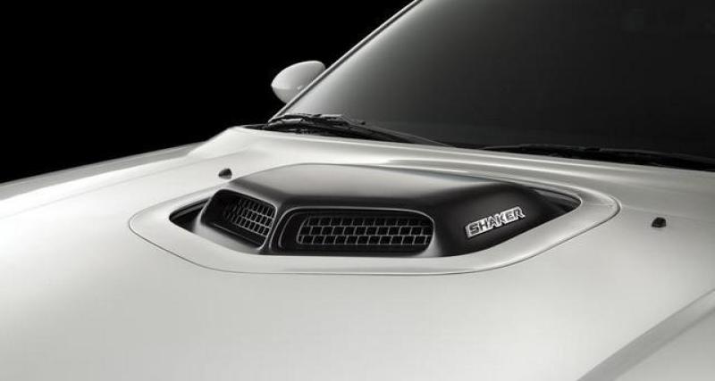  - Capot Shaker pour la gamme Dodge Challenger