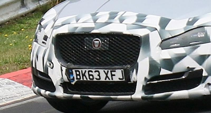  - Spyshot : Jaguar XJ