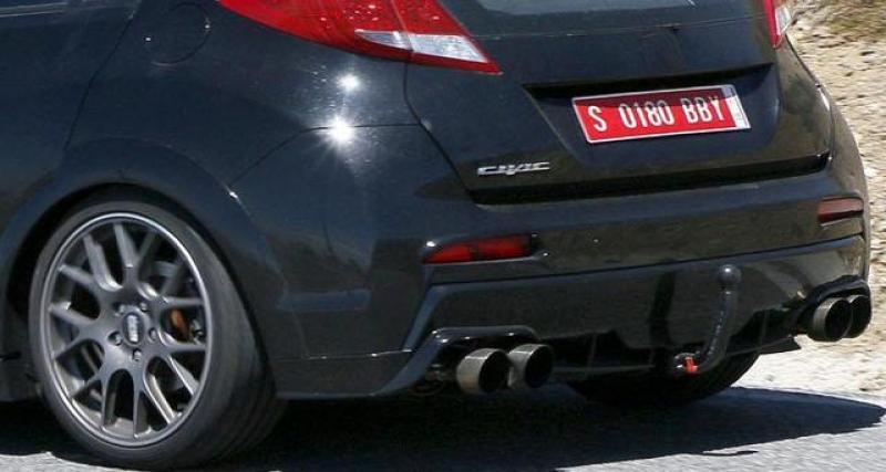  - Spyshot : Honda Civic Type-R