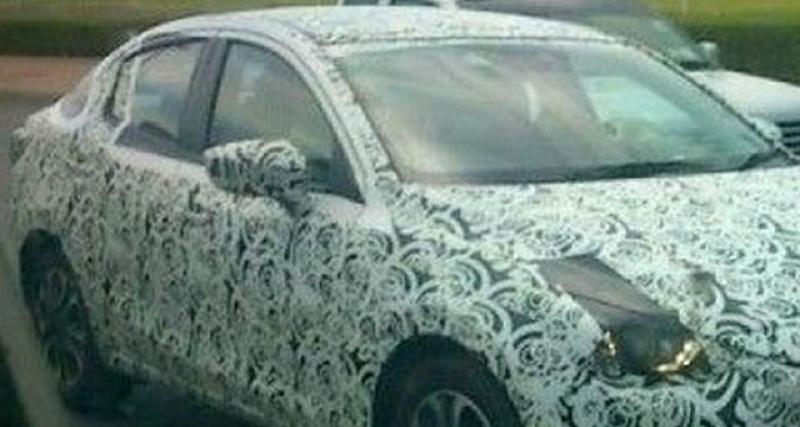  - Spyshots: Mazda 2 Sedan