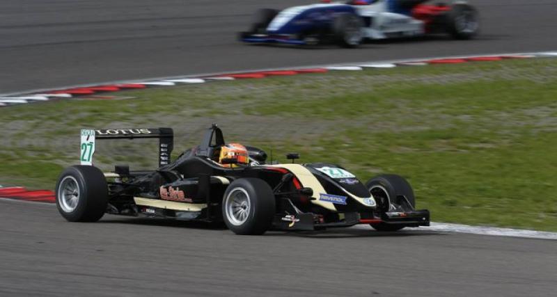  - Formule 3 allemande 2014 sur le Nürburgring : finger in the nose !