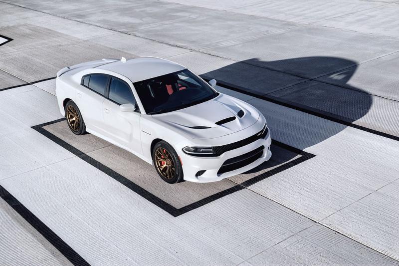  - Dodge Charger Hellcat, la plus puissante 1