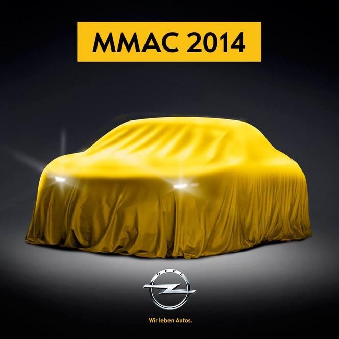  - Moscou 2014 : Opel tease...une bâche 1