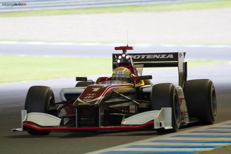  - Super Formula 2014-4 : Joao Paolo de Oliveira dominateur à Motegi 1