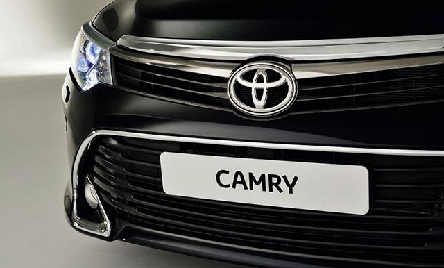  - Moscou 2014 : Toyota Camry 1