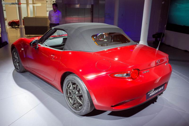 Essai statique Mazda MX-5 : Renouveau de son propre genre 1