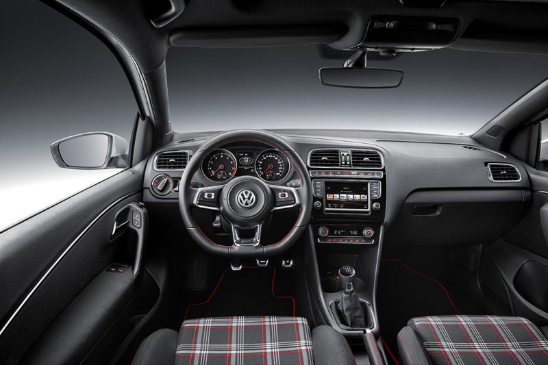  - Paris 2014: Volkswagen Polo GTI 1