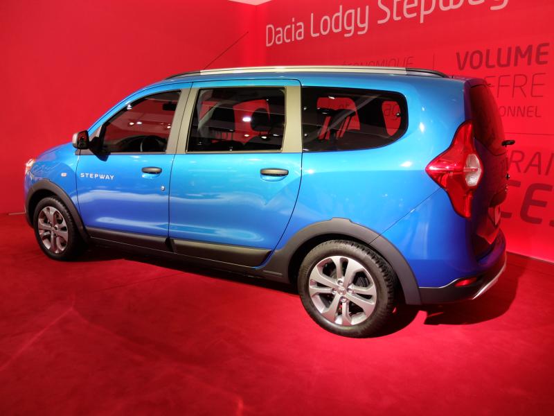  - Paris 2014 live: Dacia Lodgy Stepway 1