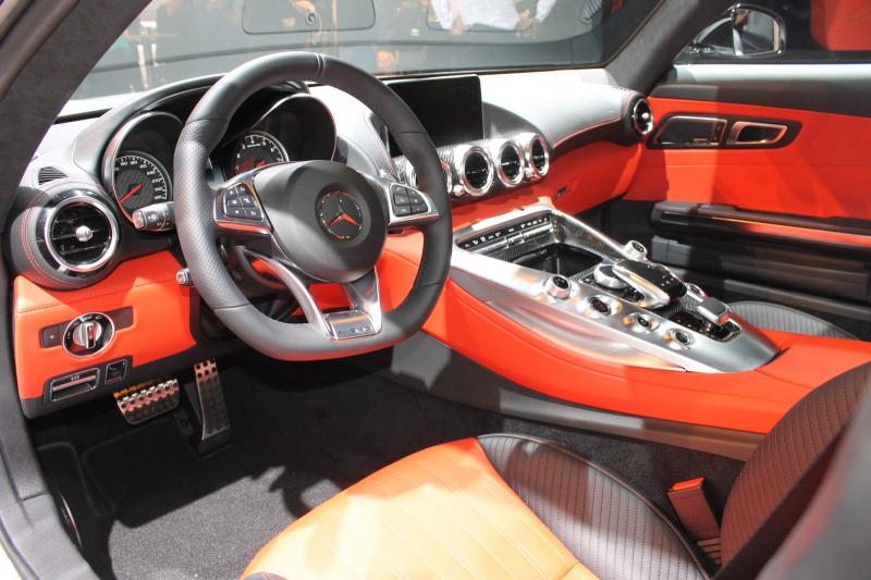  - Paris 2014 live : Mercedes AMG GT 1