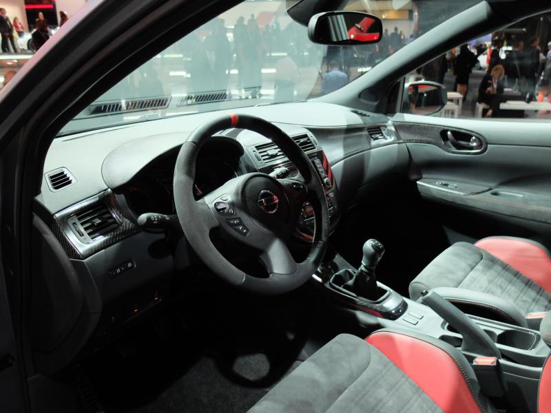  - Paris 2014 live: Nissan Pulsar Nismo Concept 1