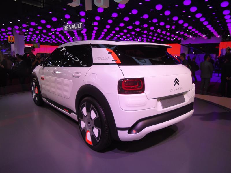 Paris 2014 Live : Citroën C4 Cactus Airflow 2l 1