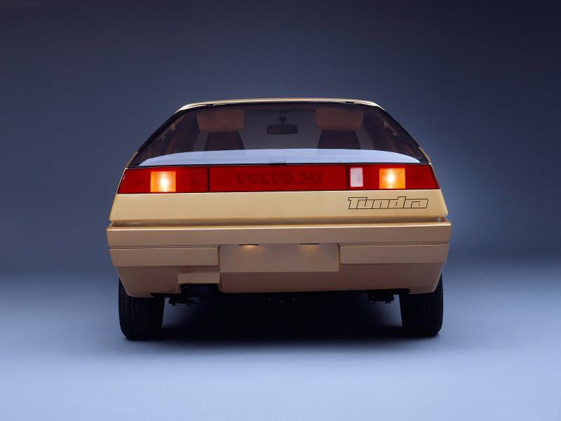 Les concepts Bertone : Volvo Tundra (1979) 1