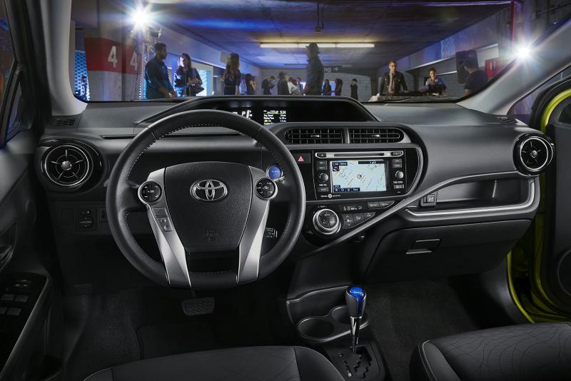 Los Angeles 2014 : Toyota Prius C 1