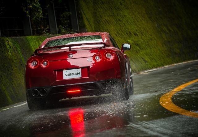  - Nissan GT-R MY 2015 : évolution continue 1