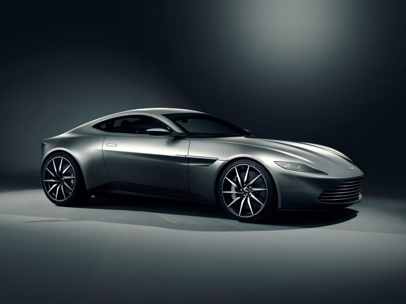Un seul client pour l'Aston Martin DB10, James Bond 1