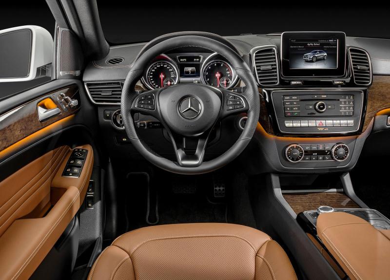  - Détroit 2015: Mercedes GLE Coupé 1