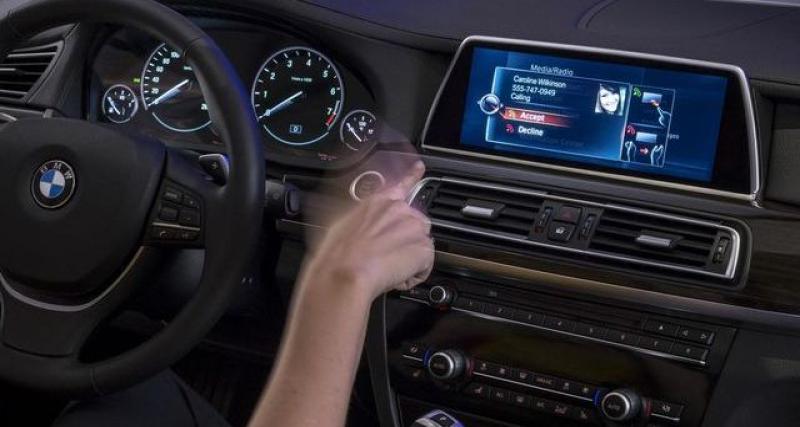  - CES 2015 : BMW lance son nouvel iDrive avec écran tactile