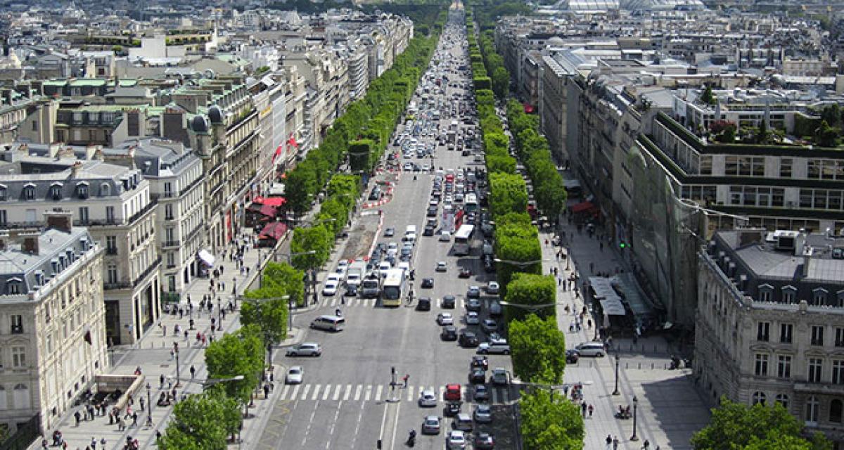 Paris vers l'interdiction certains véhicules polluants ?
