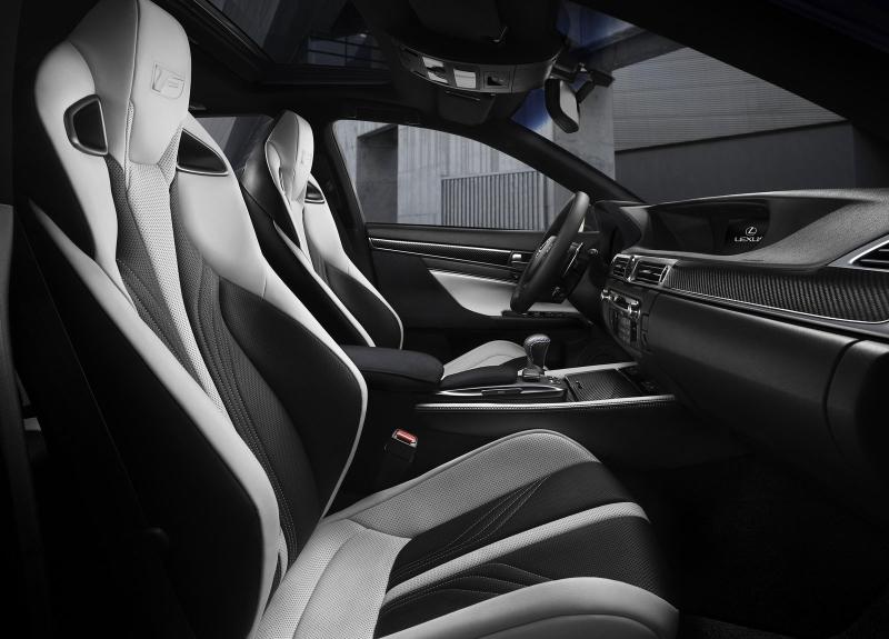  - Détroit 2015 : Lexus GS F 1