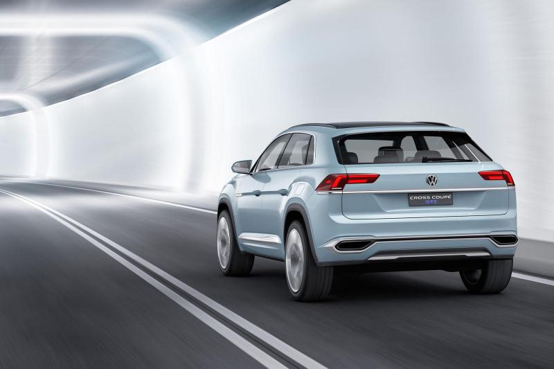  - Détroit 2015 : Volkswagen Cross Coupé GTE Concept 1