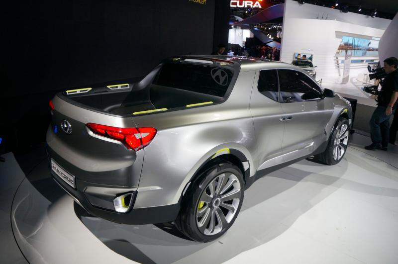  - Détroit 2015 live : Hyundai Santa Cruz Crossover Truck Concept 1
