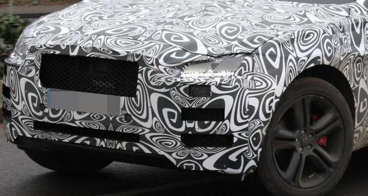 Spyshot : Jaguar F-Pace