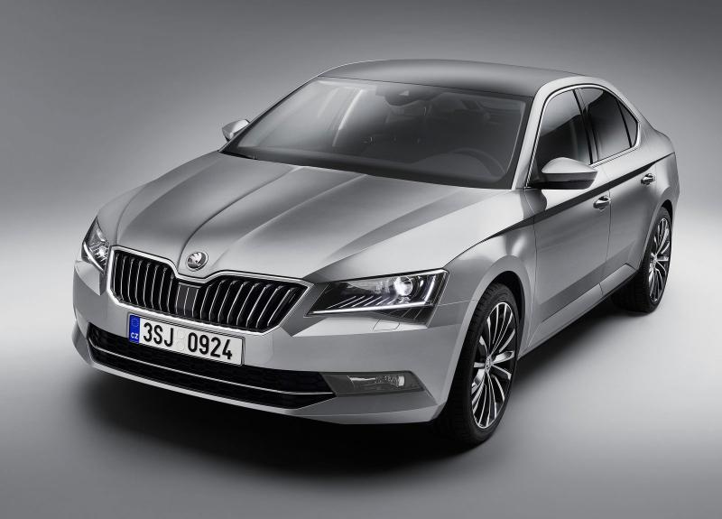  - Genève 2015 : Škoda Superb 1