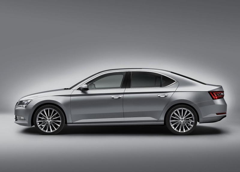  - Genève 2015 : Škoda Superb 1