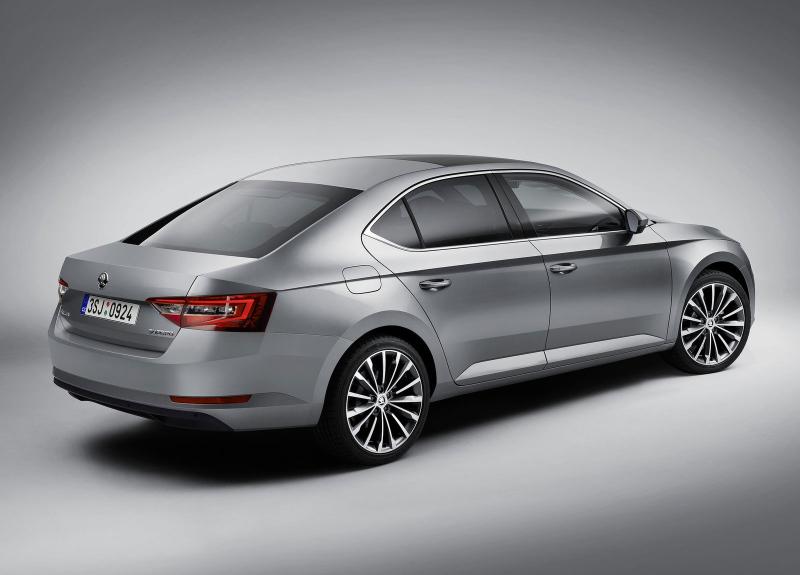  - Genève 2015 : Škoda Superb 1