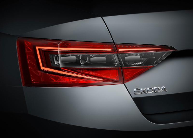  - Genève 2015 : Škoda Superb 1