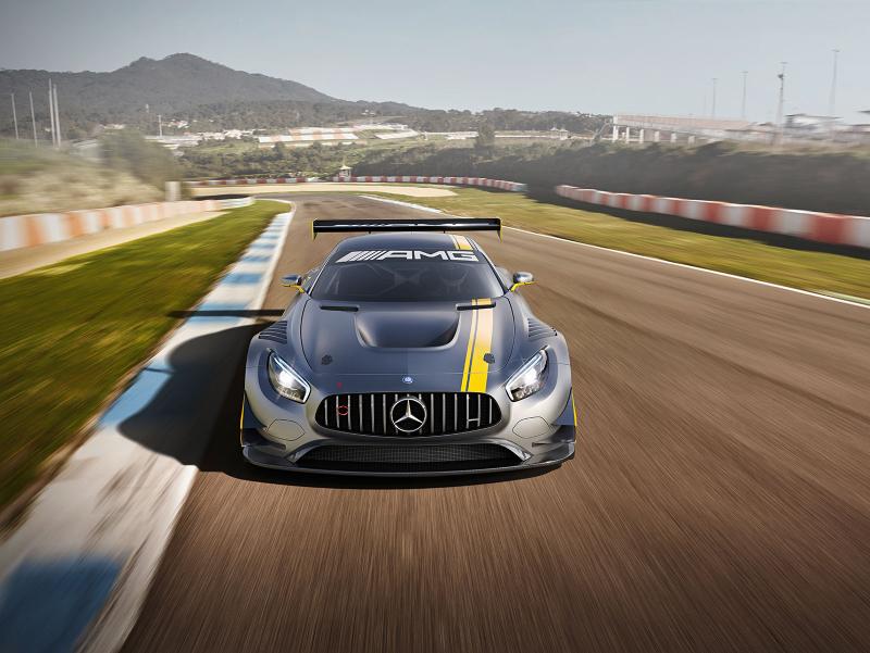  - Genève 2015 : la Mercedes AMG GT3 se dévoile 1